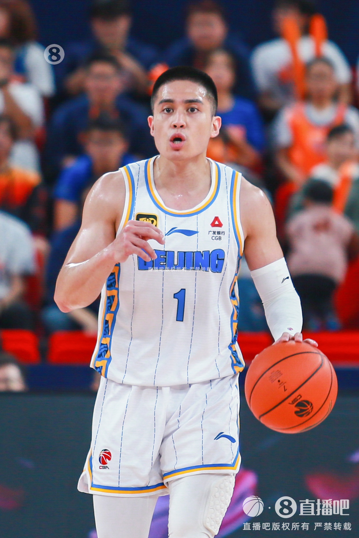 拼盡全力！陳盈駿14中8空砍全隊(duì)最高26分外加5板6助 三分8中4